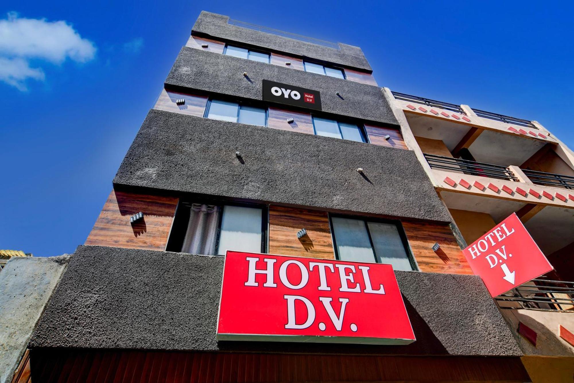 Super Hotel O D.V Near Medanta Hospital Indore Exteriör bild